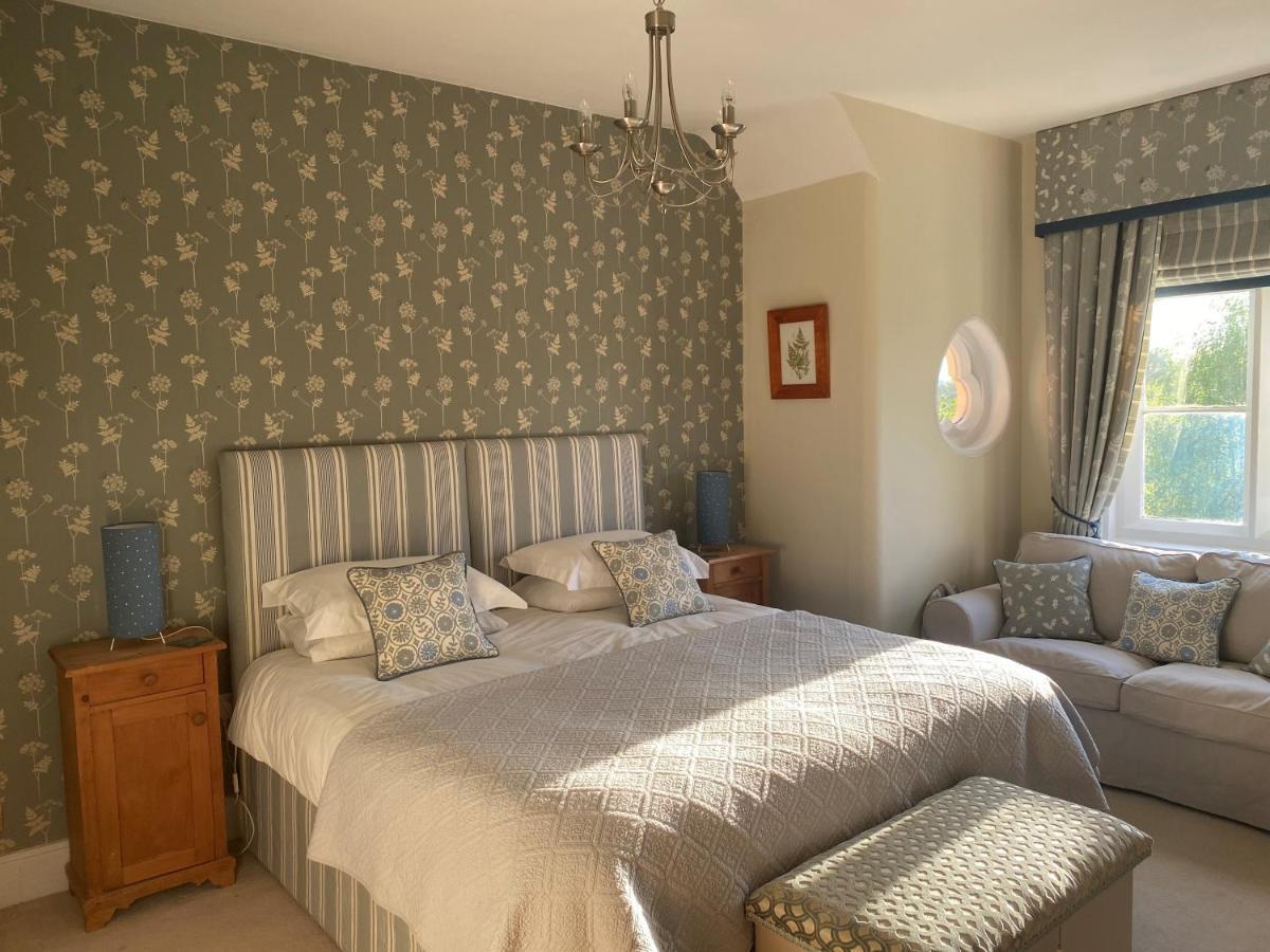 Burleigh House B And B Panzió Tenbury Kültér fotó
